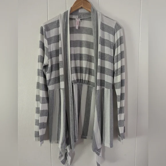 Stripped Tunic Cardigan - Picture 2 of 7